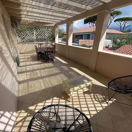 Donati 6 In Centro Dei Marmi * Форте-деи-Марми