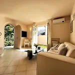 Вилла Donati 6 In Centro Dei Marmi