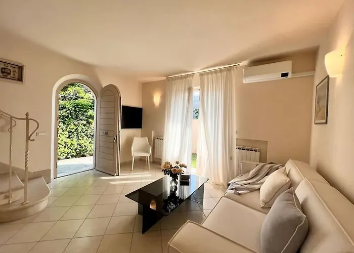 Donati 6 In Centro Dei Marmi Villa *