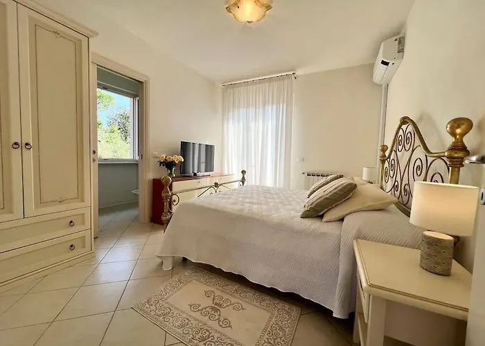 Villa Donati 6 In Centro Dei Marmi *